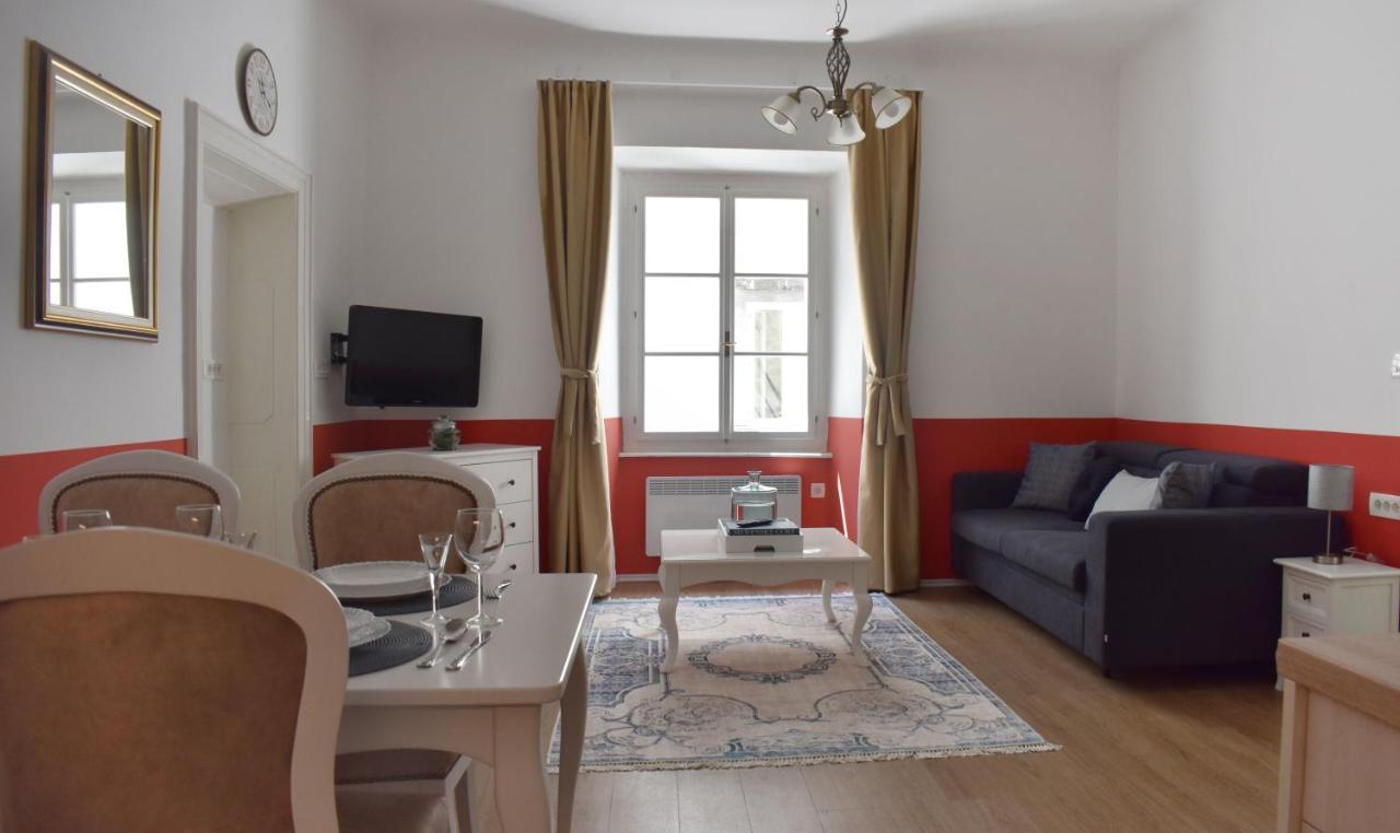 Vitez Apartment II ลูบลิยานา ภายนอก รูปภาพ