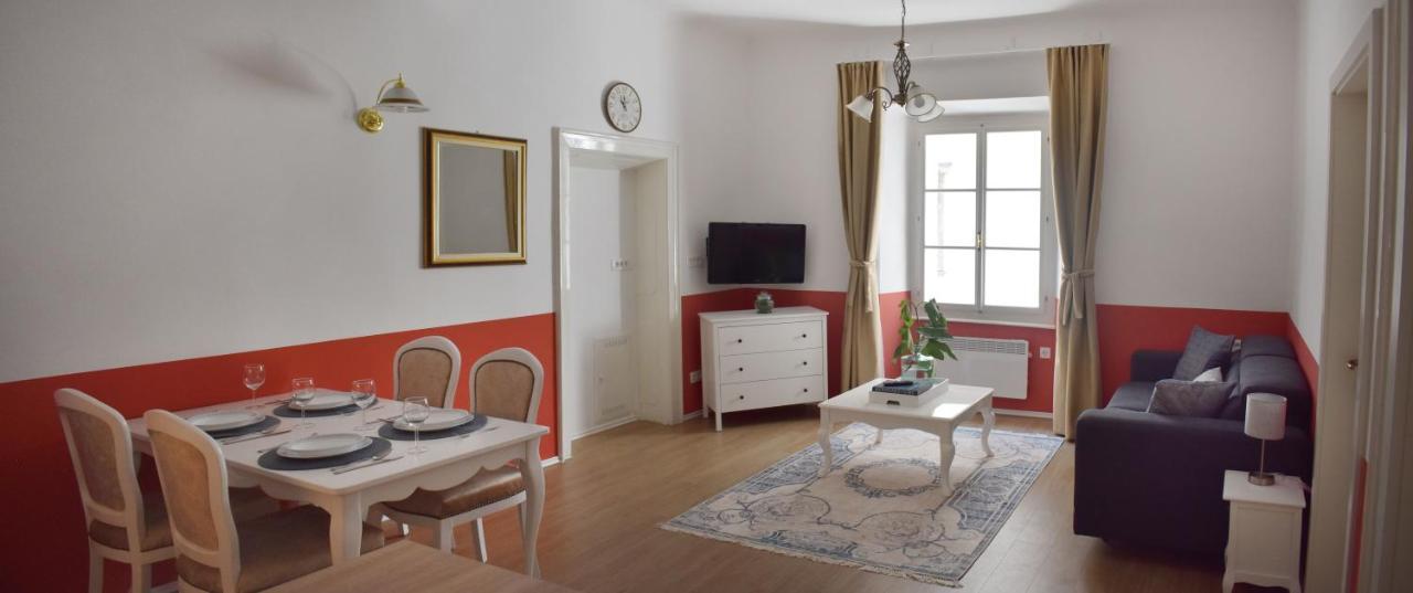Vitez Apartment II ลูบลิยานา ภายนอก รูปภาพ